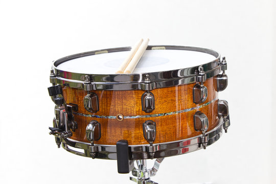 Detail Gambar Alat Musik Snare Drum Nomer 34