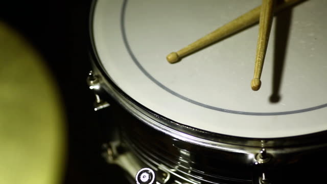 Detail Gambar Alat Musik Snare Drum Nomer 47