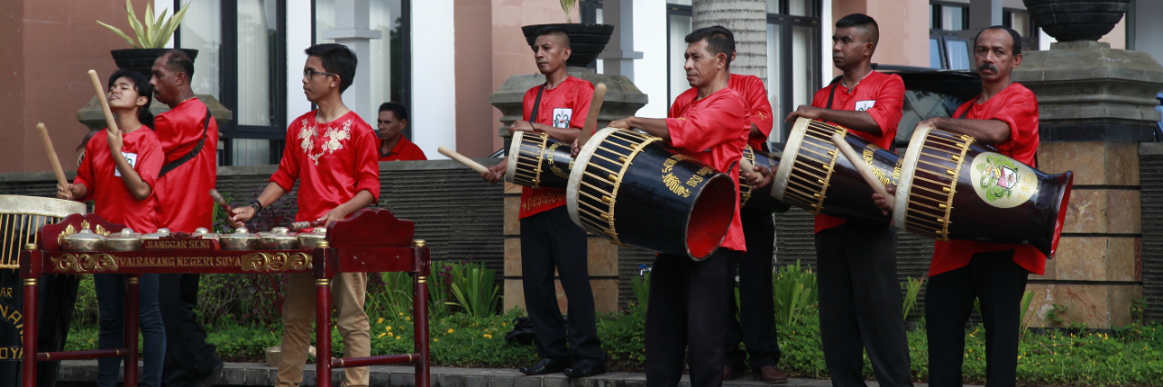 Detail Gambar Alat Musik Totobuang Nomer 6