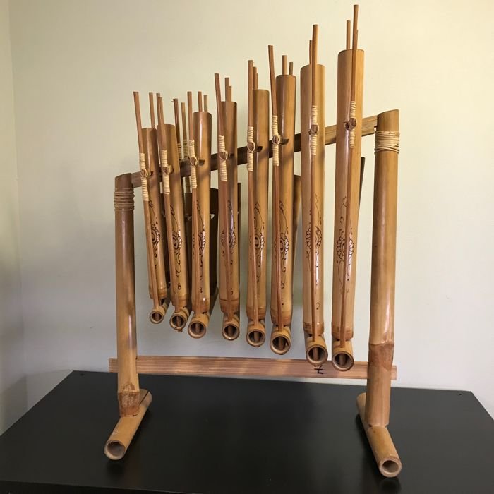 Detail Gambar Alat Musik Tradisional Angklung Nomer 17