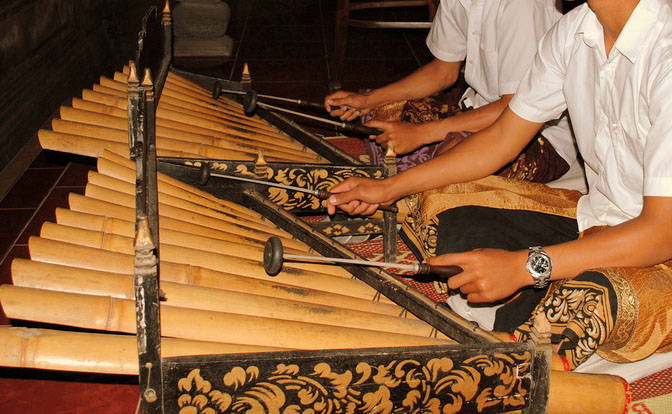 Detail Gambar Alat Musik Tradisional Bali Nomer 28