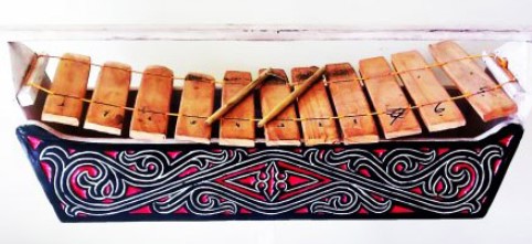 Detail Gambar Alat Musik Tradisional Batak Toba Nomer 3