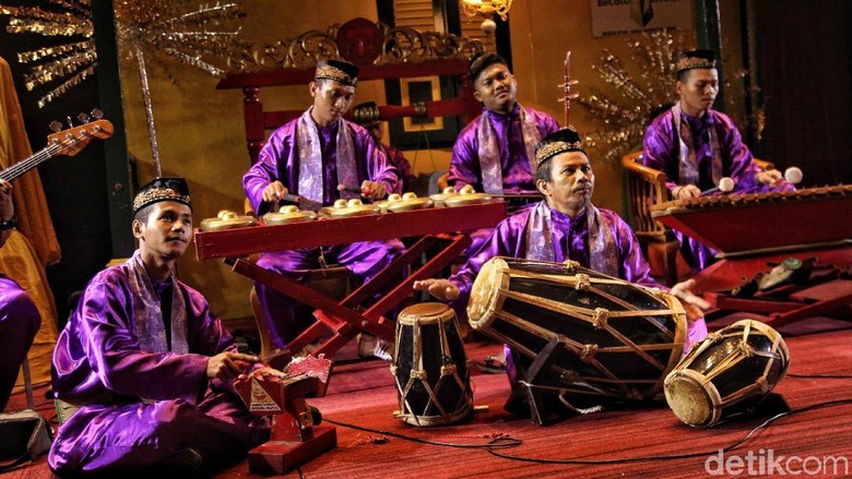 Detail Gambar Alat Musik Tradisional Betawi Nomer 10