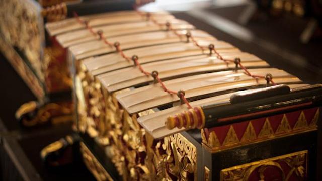 Detail Gambar Alat Musik Tradisional Gamelan Nomer 15