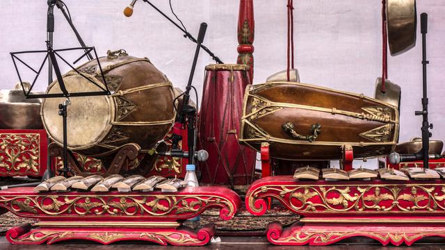 Detail Gambar Alat Musik Tradisional Gamelan Nomer 4