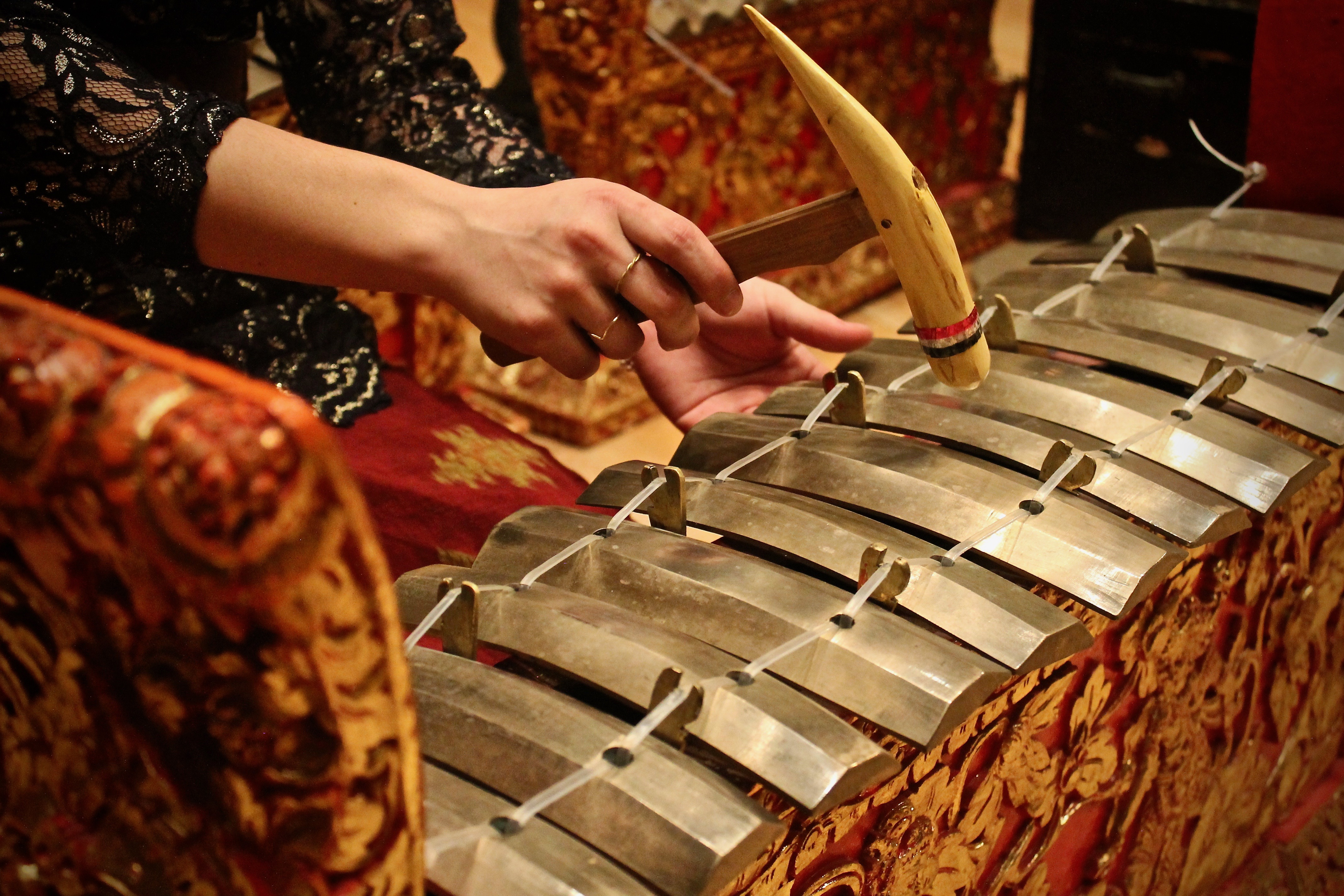 Detail Gambar Alat Musik Tradisional Gamelan Nomer 37