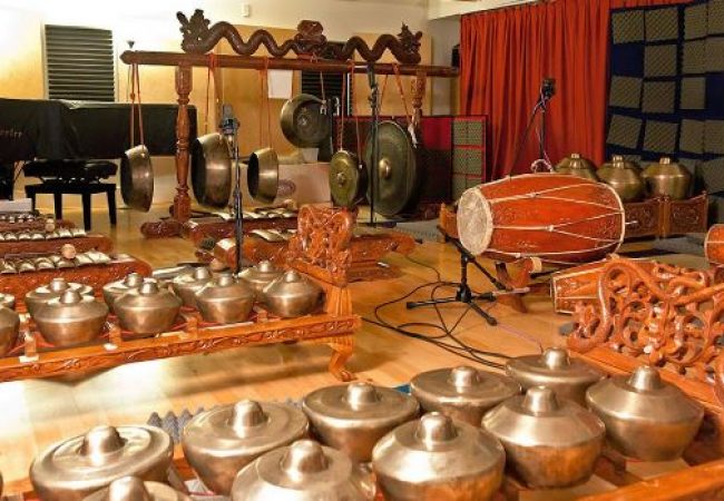 Detail Gambar Alat Musik Tradisional Jawa Timur Nomer 11