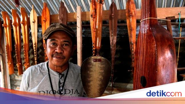 Detail Gambar Alat Musik Tradisional Kecapi Nomer 51