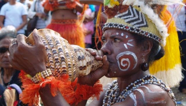 Detail Gambar Alat Musik Tradisional Papua Nomer 15