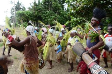 Detail Gambar Alat Musik Tradisional Papua Barat Nomer 36