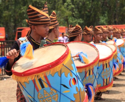 Detail Gambar Alat Musik Tradisional Sumatera Barat Nomer 39