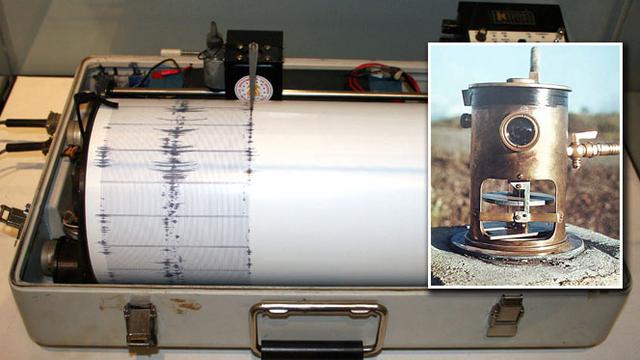 Detail Gambar Alat Pengukur Gempa Nomer 5