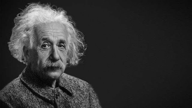 Detail Gambar Albert Einstein Hitam Putih Nomer 12