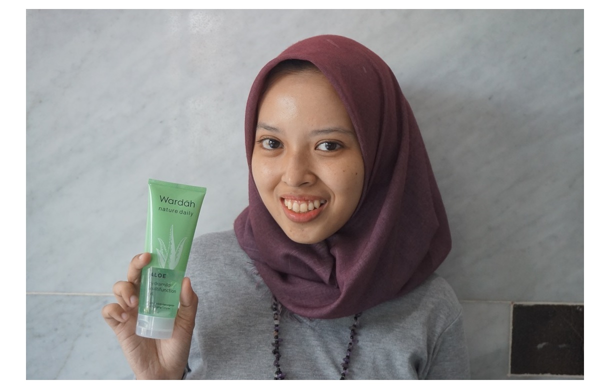 Detail Gambar Aloe Vera Wardah Nomer 41