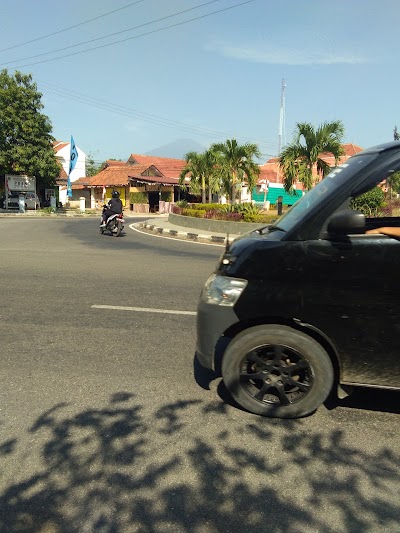 Detail Gambar Alun Alun Majalengka Gambar Bunderan Tonjong Majalengka Nomer 38