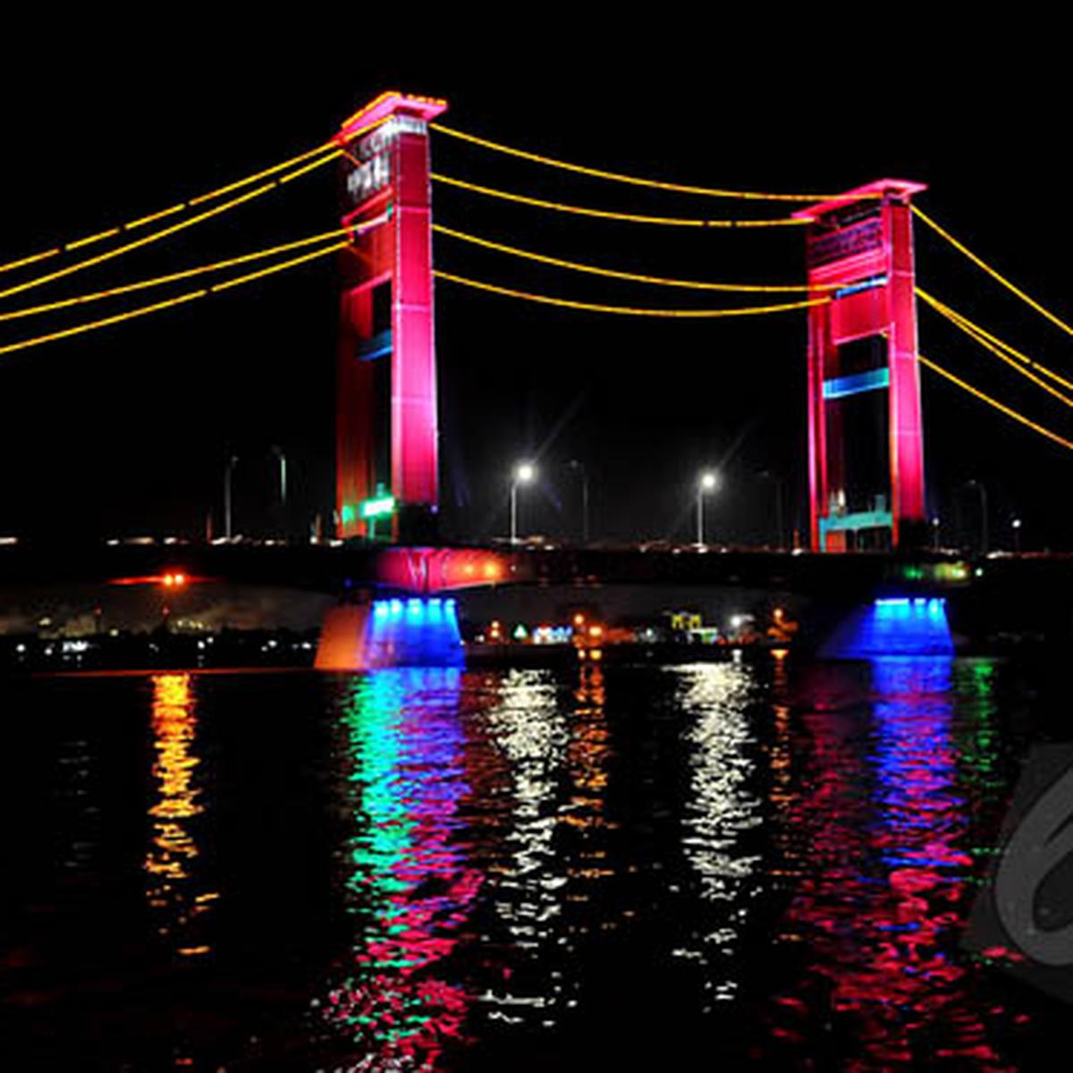 Detail Gambar Ampera Palembang Nomer 38