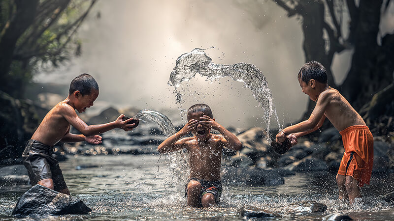 Detail Gambar Anak Anak Kecil Bermain Nomer 4