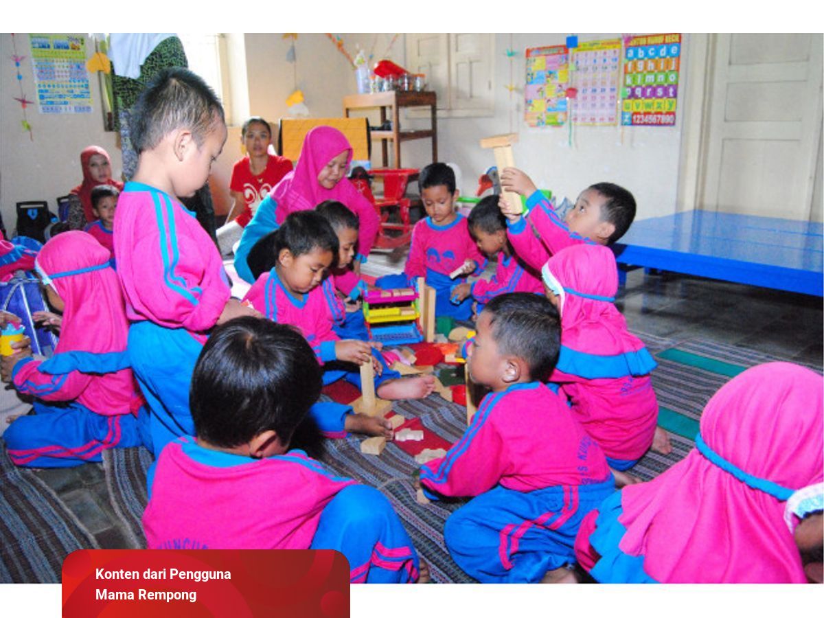 Detail Gambar Anak Anak Sekolah Tk Nomer 32