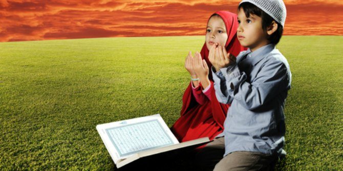 Detail Gambar Anak Baca Alquran Nomer 50