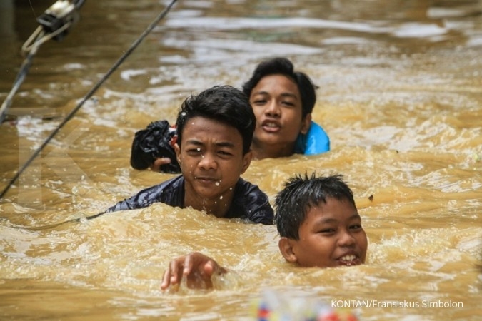 Detail Gambar Anak Banjir Nomer 5