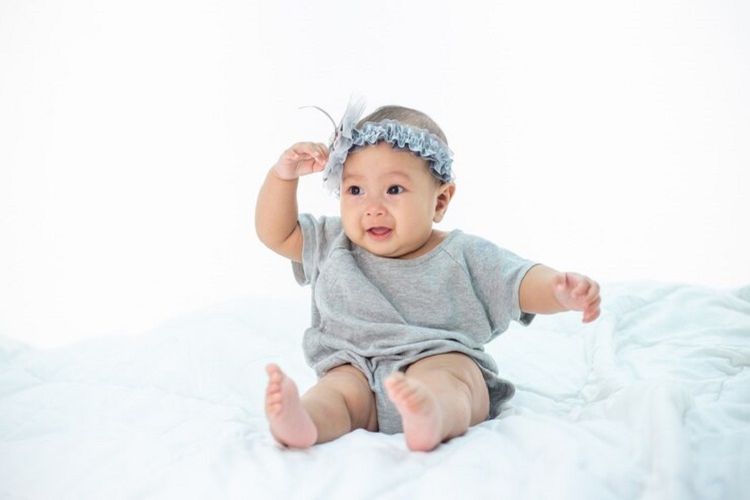 Detail Gambar Anak Bayi Perempuan Nomer 52