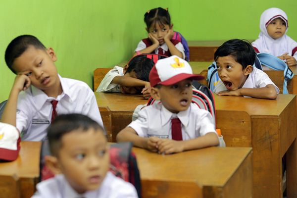 Download Gambar Anak Kelas 2 Nomer 55