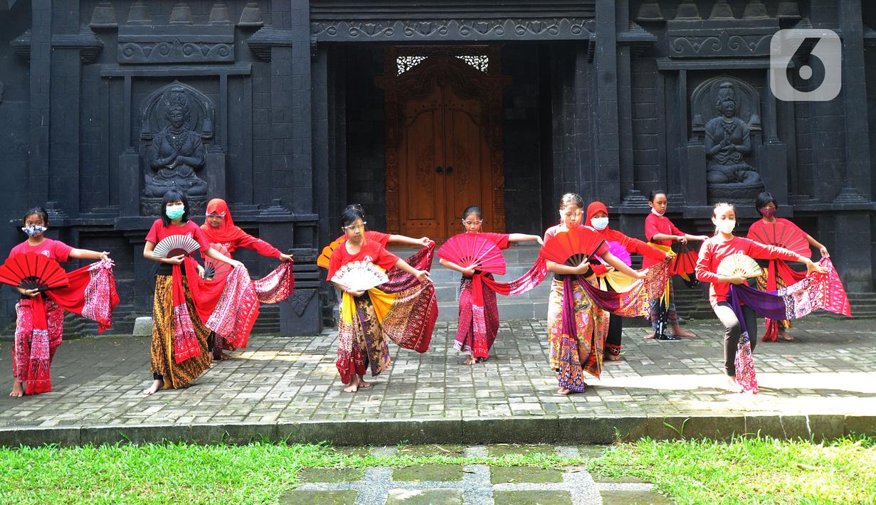 Detail Gambar Anak Latihan Menari Nomer 9