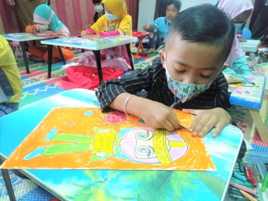 Detail Gambar Anak Lomba Nomer 13