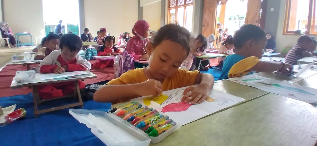 Detail Gambar Anak Lomba Nomer 49