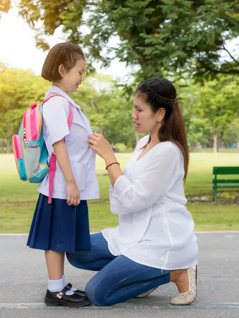 Detail Gambar Anak Masuk Sekolah Nomer 28