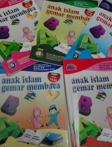 Detail Gambar Anak Membaca Gambar Anak Muslim Membaca Nomer 50