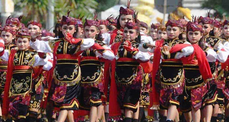 Detail Gambar Anak Menari Remo Nomer 19