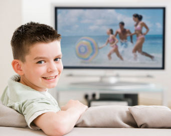 Detail Gambar Anak Menonton Tv Nomer 37