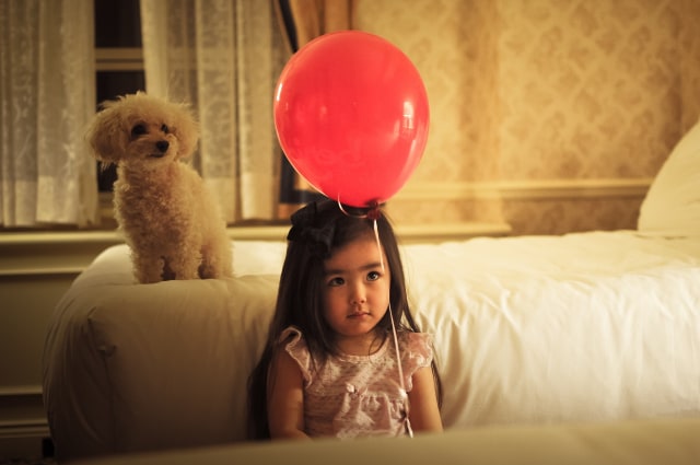 Detail Gambar Anak Pegang Balon Nomer 43