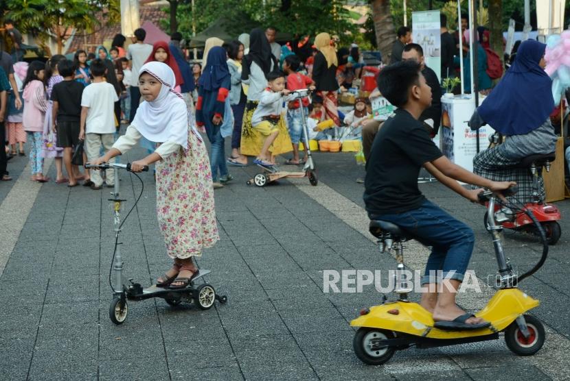 Detail Gambar Anak Pergi Ke Masjid Nomer 21