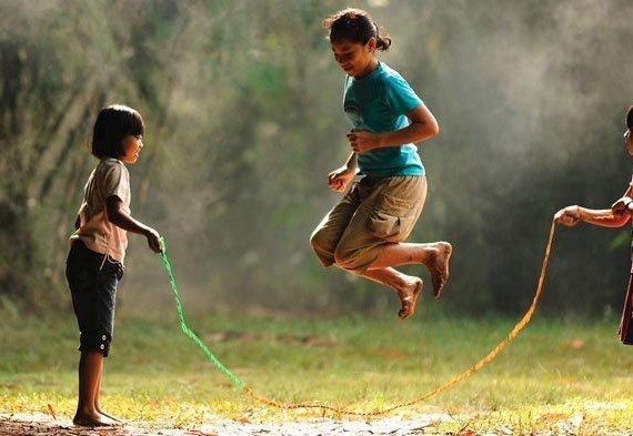 Detail Gambar Anak Sedang Olahraga Melompat Nomer 20