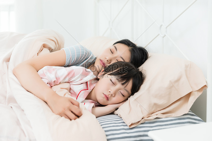 Detail Gambar Anak Sedang Tidur Nomer 11