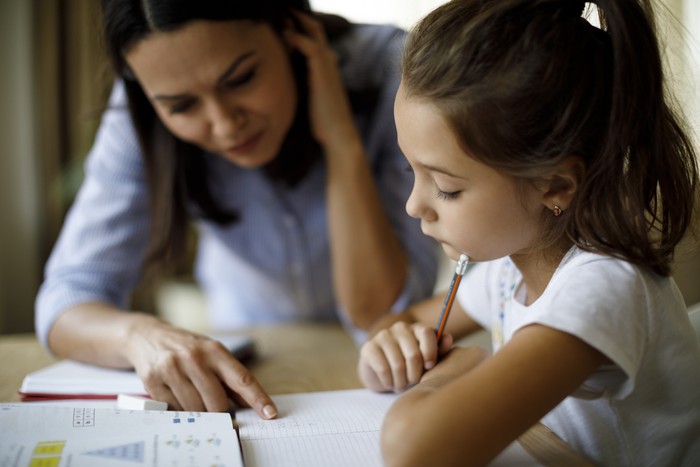 Detail Gambar Anak Sekolah Belajar Nomer 23