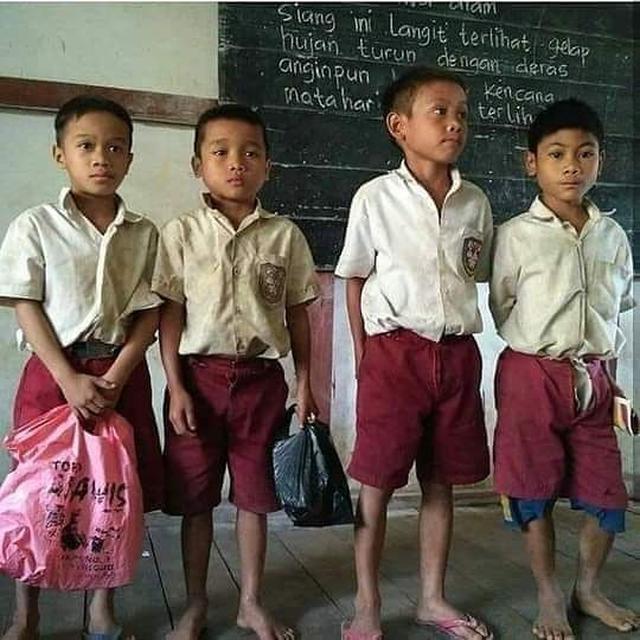 Detail Gambar Anak Sekolah Sd Jaman Dulu Nomer 3