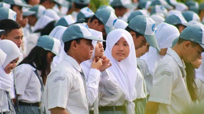 Detail Gambar Anak Sekolah Sma Nomer 31