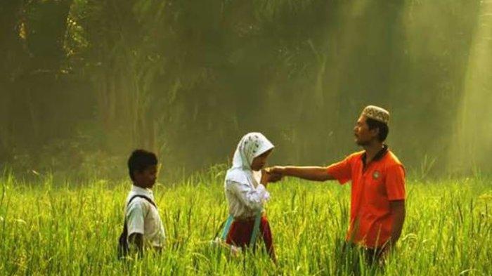 Detail Gambar Anak Yang Berbakti Kepada Orang Tua Nomer 40