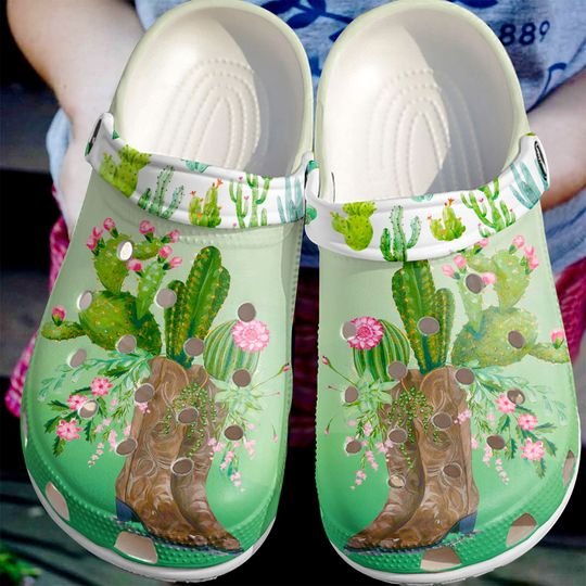 Detail Cactus Print Crocs Nomer 42