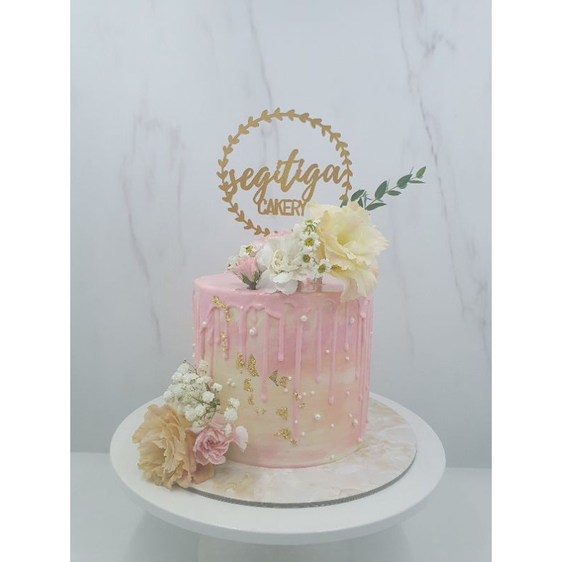 Detail Cake Anniversary Pernikahan Nomer 50