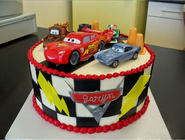 Detail Cake Gambar Cars Nomer 12