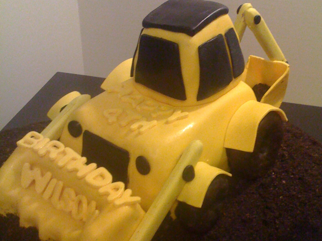 Detail Cake Gambar Cream Truck Cake Gambar Cream Backhoe Nomer 9