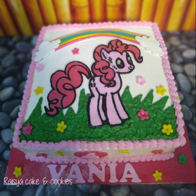 Detail Cake Gambar Kuda Poni Nomer 11