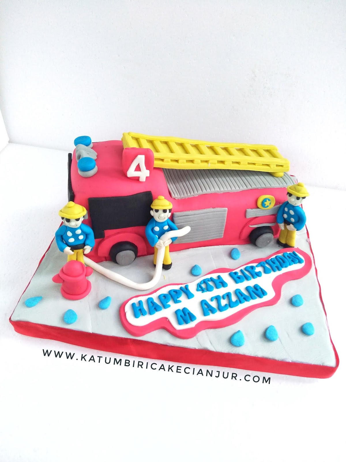 Cake Gambar Mobil Pemadam Kebakaran - KibrisPDR