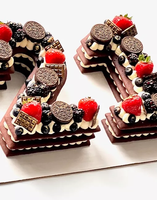 Detail Cake Huruf R Nomer 56