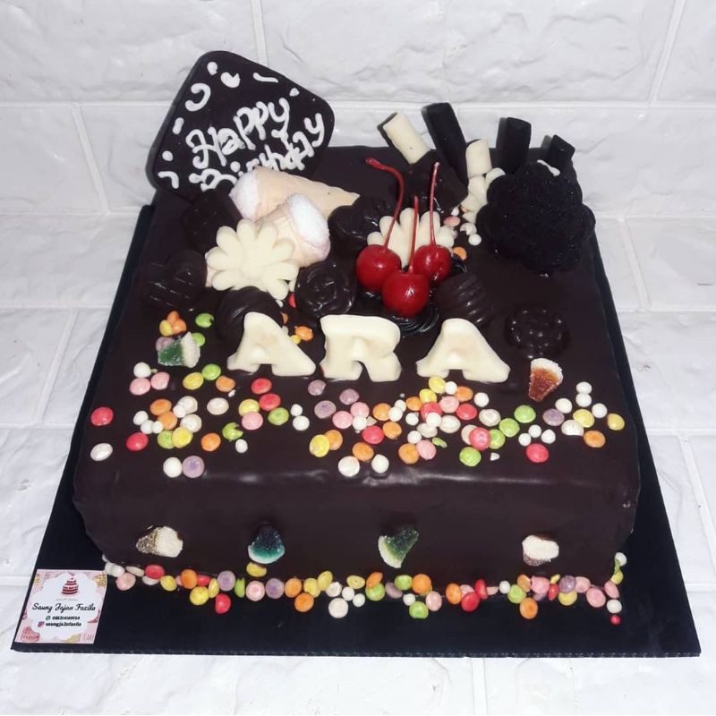 Detail Cake Ultah Full Coklat Nomer 25