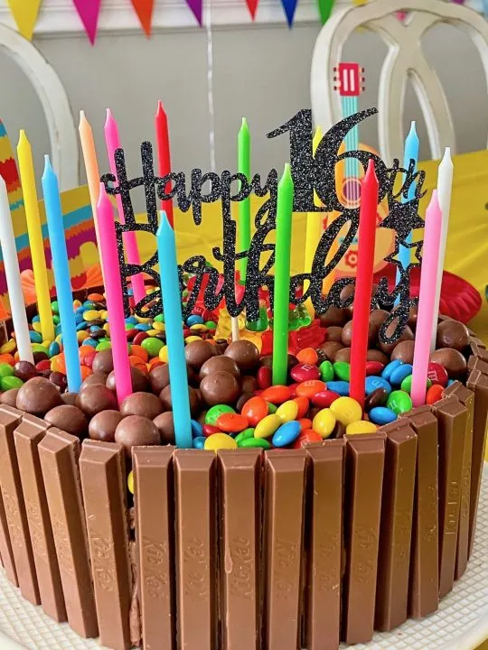 Detail Cake Ultah Full Coklat Nomer 34